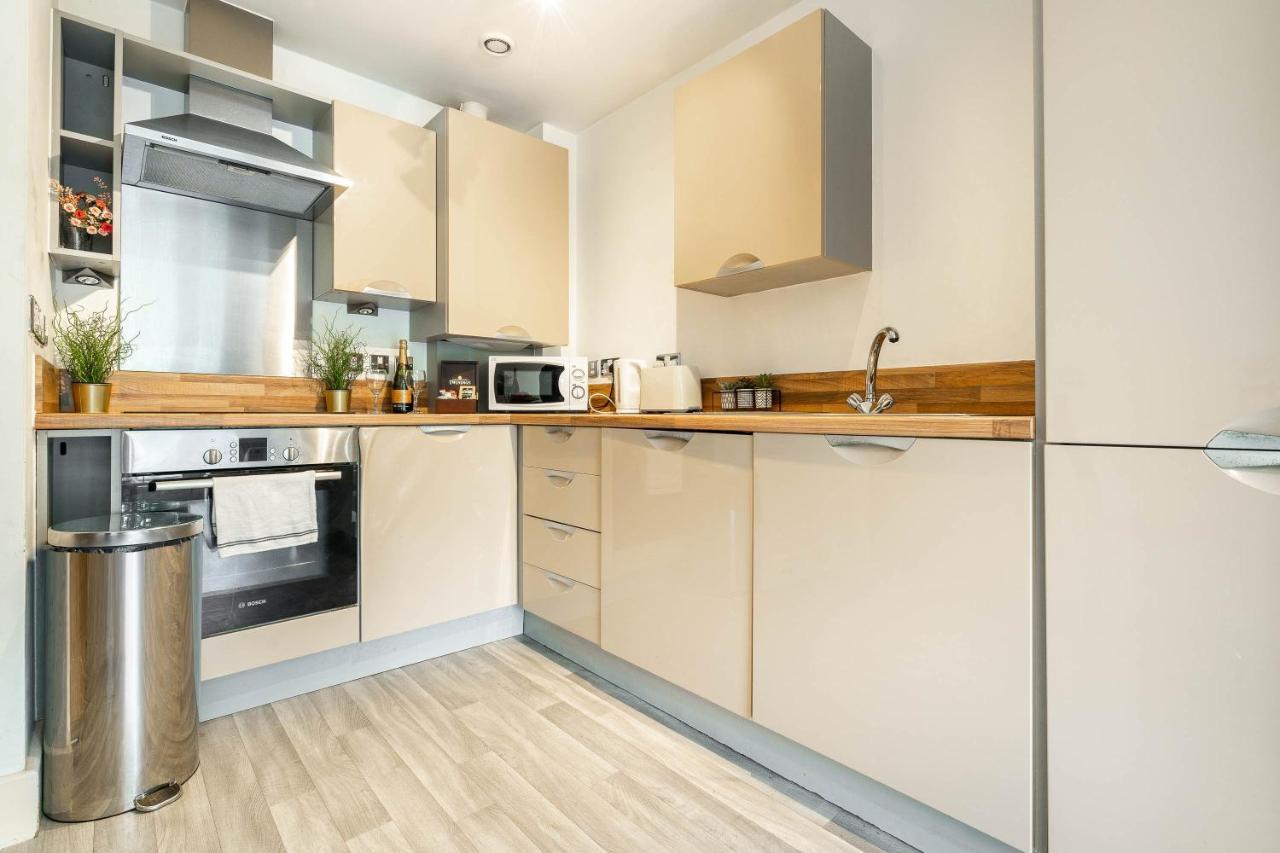 Haus City Centre Apartment - Fast Wifi - Smart Tv Birmingham Dış mekan fotoğraf